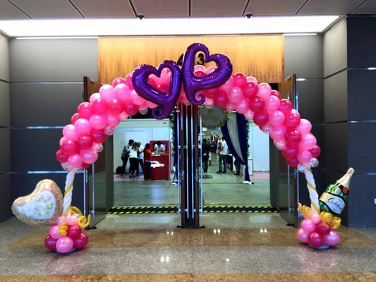 WEDDING BALLOON ARCH