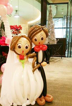 Standing Wedding Balloon Couples